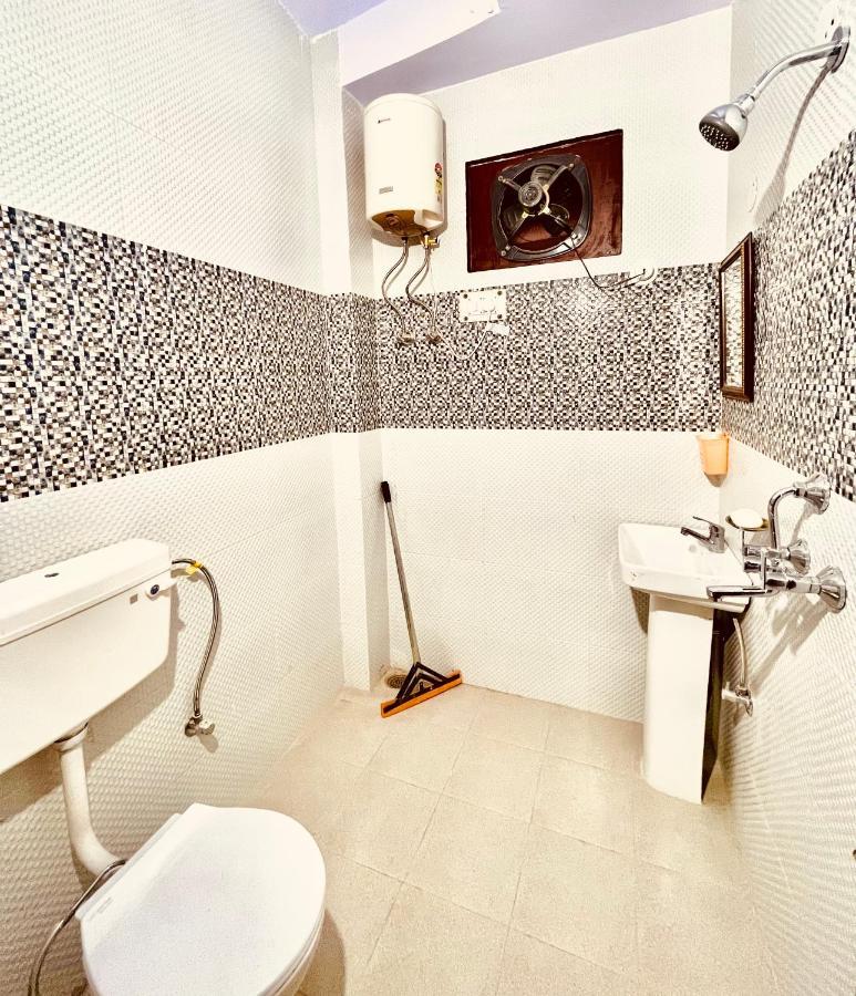 Residence Inn Homestay Шімла Екстер'єр фото