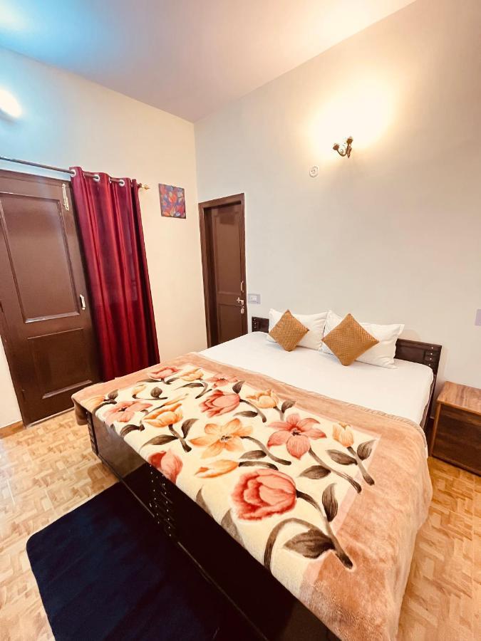 Residence Inn Homestay Шімла Екстер'єр фото