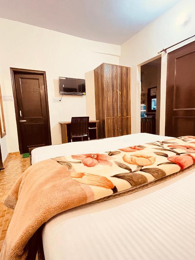 Residence Inn Homestay Шімла Екстер'єр фото
