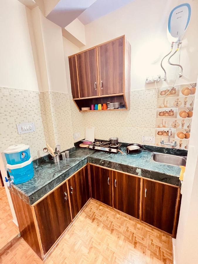 Residence Inn Homestay Шімла Екстер'єр фото