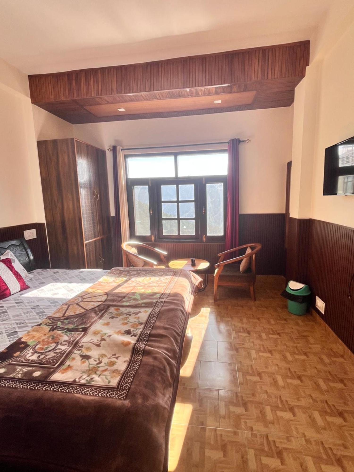 Residence Inn Homestay Шімла Екстер'єр фото